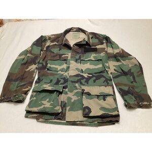 Vintage U.S. military woodland camouflage rip-stop size small top